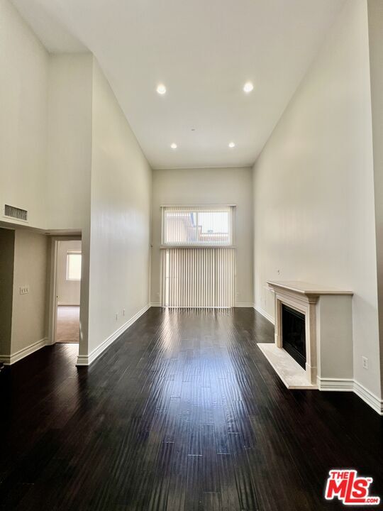 1353 N Fuller Ave in Los Angeles, CA - Building Photo - Building Photo