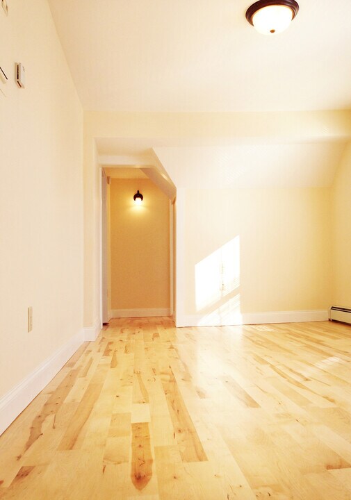 50 North St in Burlington, VT - Building Photo