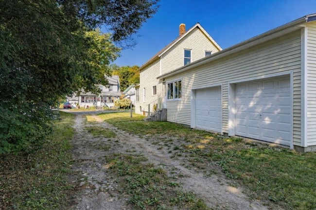 479 Aroostook Ave in Millinocket, ME - Building Photo - Building Photo