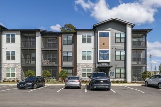 The Liliana Apartment Homes in Pooler, GA - Foto de edificio - Building Photo