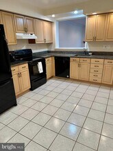 1741 S Hayes St in Arlington, VA - Building Photo - Building Photo