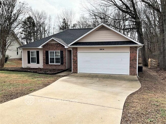 3014 Faircroft Way in Monroe, NC - Building Photo - Building Photo