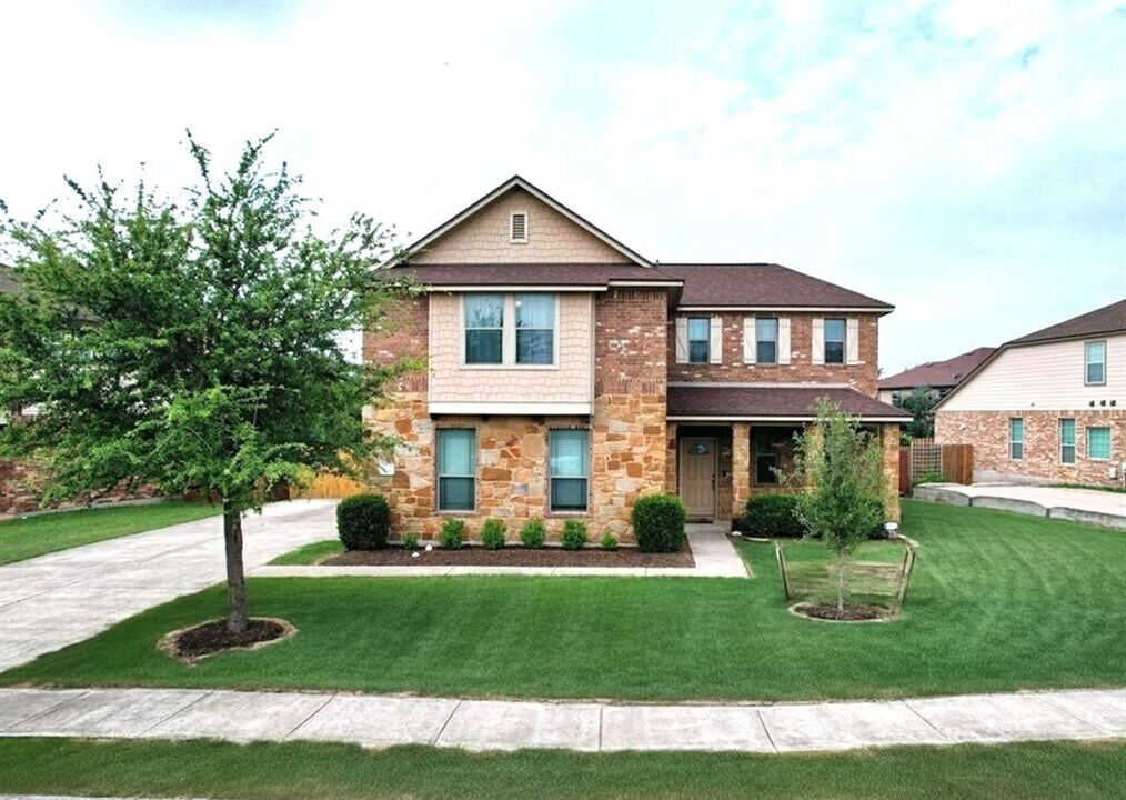 705 Autumn Sage Way in Pflugerville, TX - Building Photo