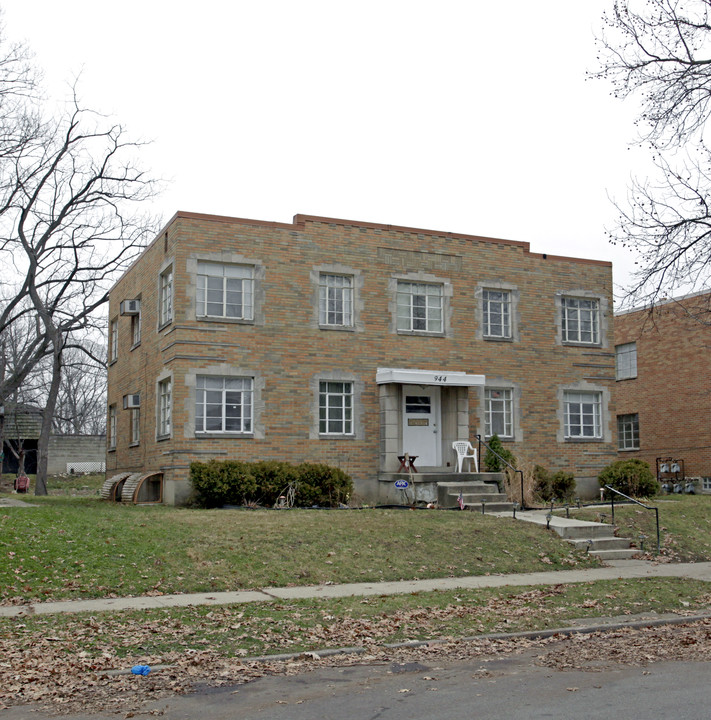 944 Old Orchard Ave in Dayton, OH - Building Photo