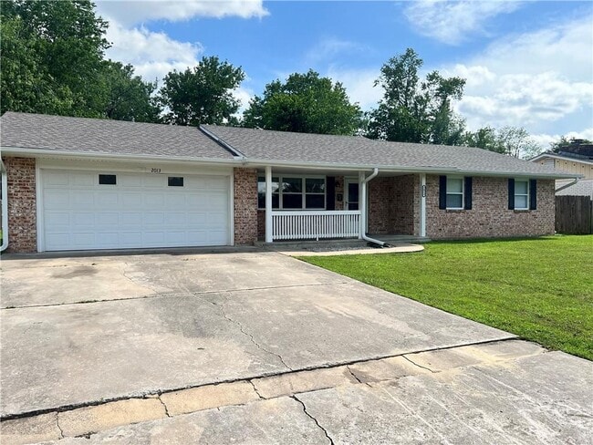 property at 2013 Dee Ave