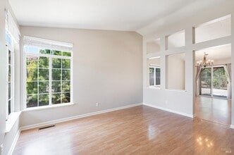 943 Foothill Dr in Windsor, CA - Building Photo - Building Photo