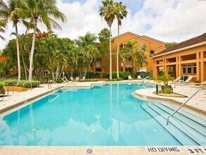 1705 Palm Cove Blvd, Unit Verano at delray in Delray Beach, FL - Foto de edificio - Building Photo