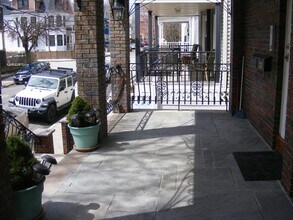 53 Marshall St in Medford, MA - Building Photo - Building Photo