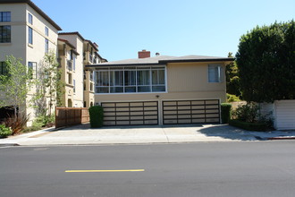 657 Elm St in San Carlos, CA - Building Photo - Building Photo