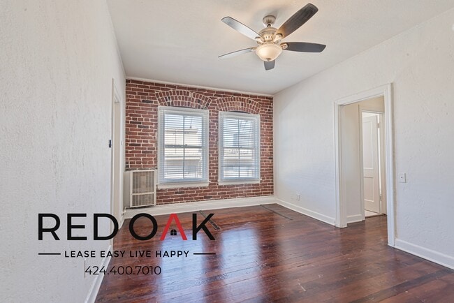 property at 520 S Mariposa Ave