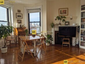 510 Beacon St, Unit 46 in Boston, MA - Building Photo - Building Photo