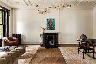 219 Jefferson Ave in Brooklyn, NY - Building Photo