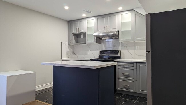 133 Herdwick St in Brampton, ON - Building Photo - Building Photo
