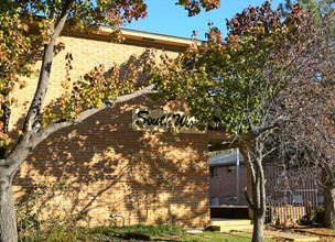 The Southwind Apartments in Tulsa, OK - Building Photo - Building Photo