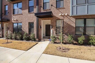 1247 Shaw View Aly in Raleigh, NC - Building Photo - Building Photo