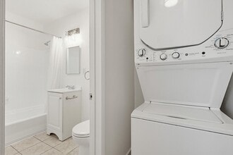 6629 Crenshaw Blvd in Los Angeles, CA - Building Photo - Building Photo