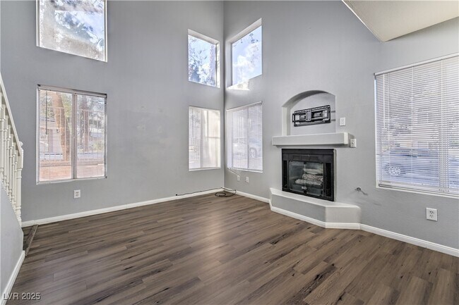 property at 3950 S Sandhill Rd