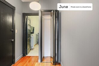 Private bedroom in 3 bed/1 bath Home in Boston, MA - Building Photo - Building Photo