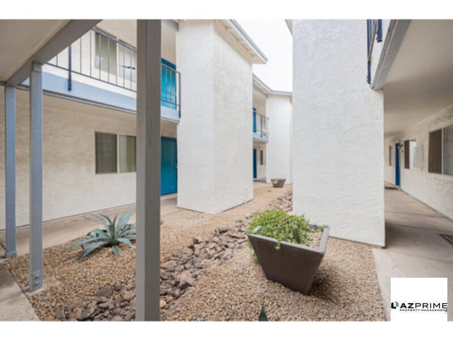 349 North 11th St in Phoenix, AZ - Building Photo - Building Photo