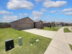 1409 Park Trails Blvd in Princeton, TX - Building Photo - Building Photo