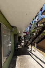 Poplar Street Apartments in Stockton, CA - Building Photo - Building Photo