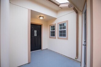 13903 Tower Point Dr in Sugar Land, TX - Building Photo - Building Photo