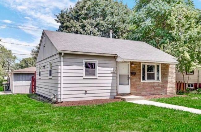 property at 2320 170th St