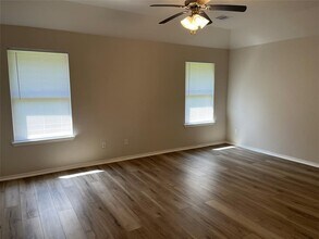 22070 Sun Haven Ln in Porter, TX - Building Photo - Building Photo
