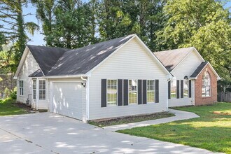 85 Pompas Ct in Dallas, GA - Building Photo - Building Photo