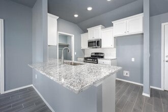 1222 Sierra Ln in Kingfisher, OK - Building Photo - Building Photo