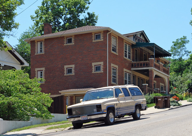 81 18th St in Newport, KY - Foto de edificio - Building Photo