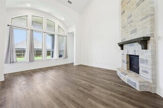 4101 Hawthorn Dr in Krugerville, TX - Building Photo - Building Photo