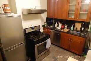 49 St Germain St, Unit 1 in Boston, MA - Building Photo