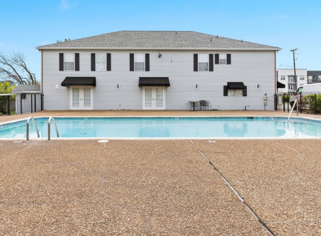 property at 2258 Lebanon Pike