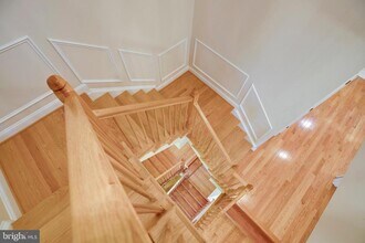 7025 Little Leaf Linden Ln in McLean, VA - Building Photo - Building Photo