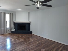 606 Rio in Horseshoe Bay, TX - Building Photo - Building Photo