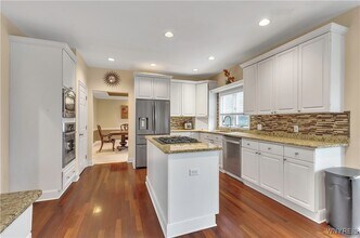 5557 Hidden Pines Ct in Buffalo, NY - Building Photo - Building Photo