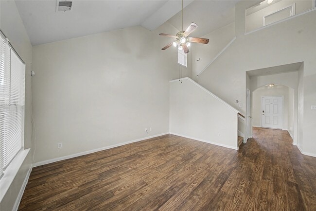 property at 1111 Auburn View Ln
