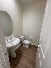 30908 Farmhouse Ct in Winchester, CA - Building Photo - Building Photo