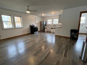 4 woodland drive, Unit Apartment in Norway, ME - Building Photo - Building Photo