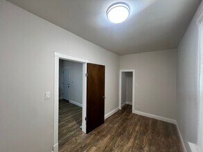 8208 S South Shore Dr in Chicago, IL - Building Photo - Building Photo
