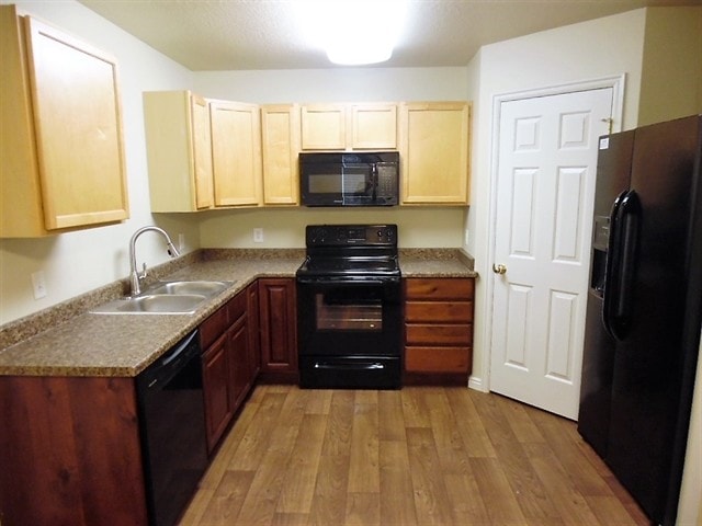 385 Pommel Dr in Payson, UT - Foto de edificio - Building Photo