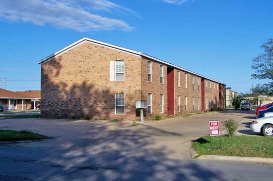 906 N Franklin St in Blytheville, AR - Building Photo