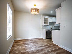 1802 Jackson Ave W in Oxford, MS - Building Photo - Building Photo