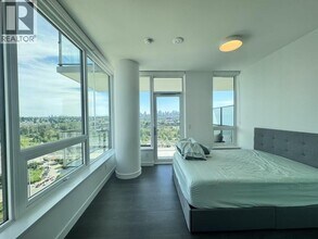 2425 Alpha Ave in Burnaby, BC - Building Photo - Building Photo