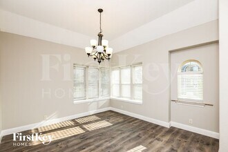 1029 English Oak Dr in Burleson, TX - Building Photo - Building Photo