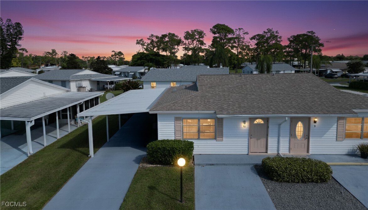 10 Dawn Flower Cir in Lehigh Acres, FL - Building Photo