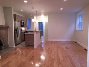 7218 Forsyth Blvd, Unit 2W in St. Louis, MO - Building Photo - Building Photo