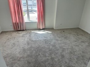 12134 Kelsey Dr in Huntley, IL - Building Photo - Building Photo