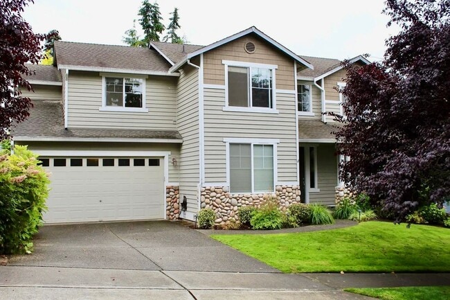 property at 12523 NE 105th Pl